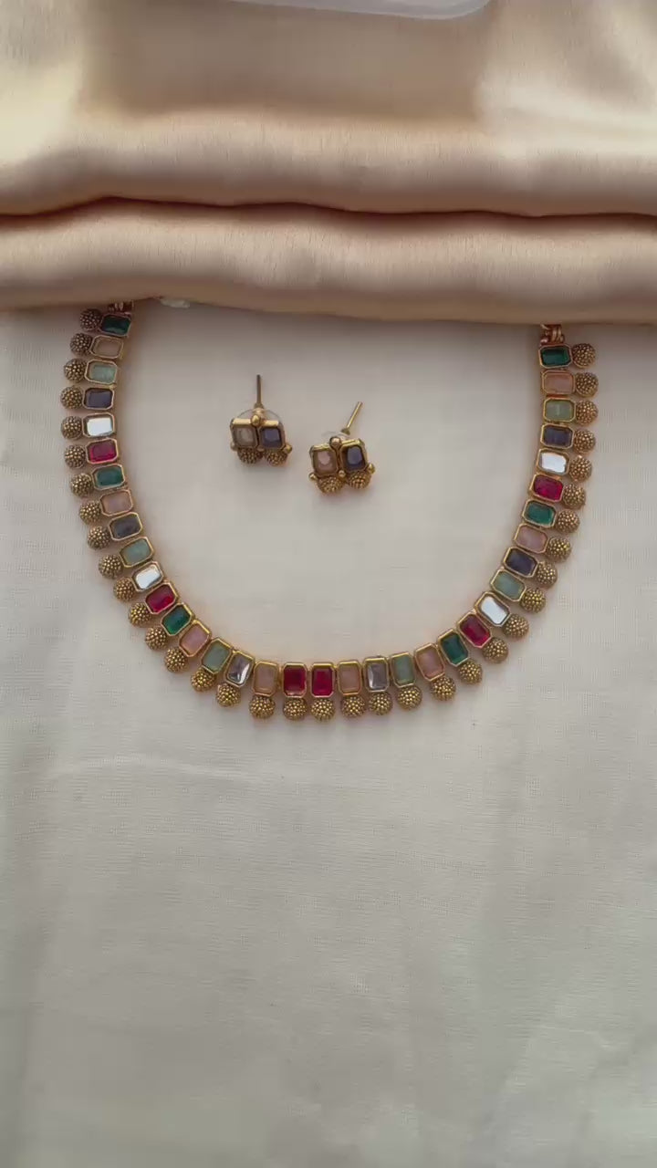 Multi Colour neck set