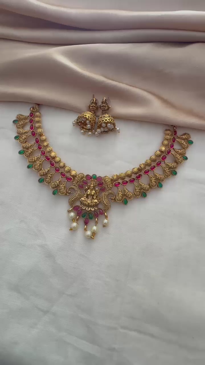 Nimitha necklace