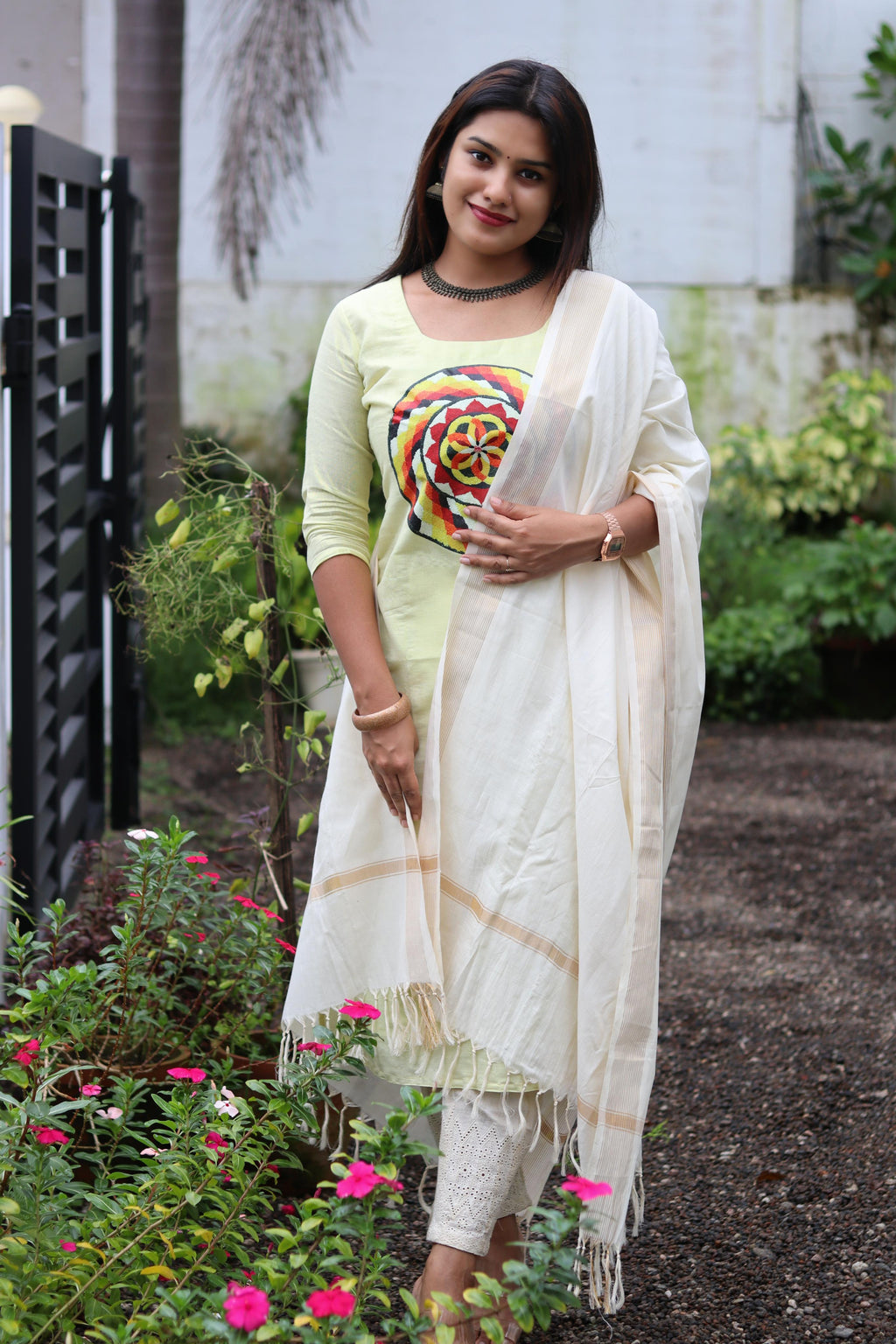 Athapookalam golden tissue full set material