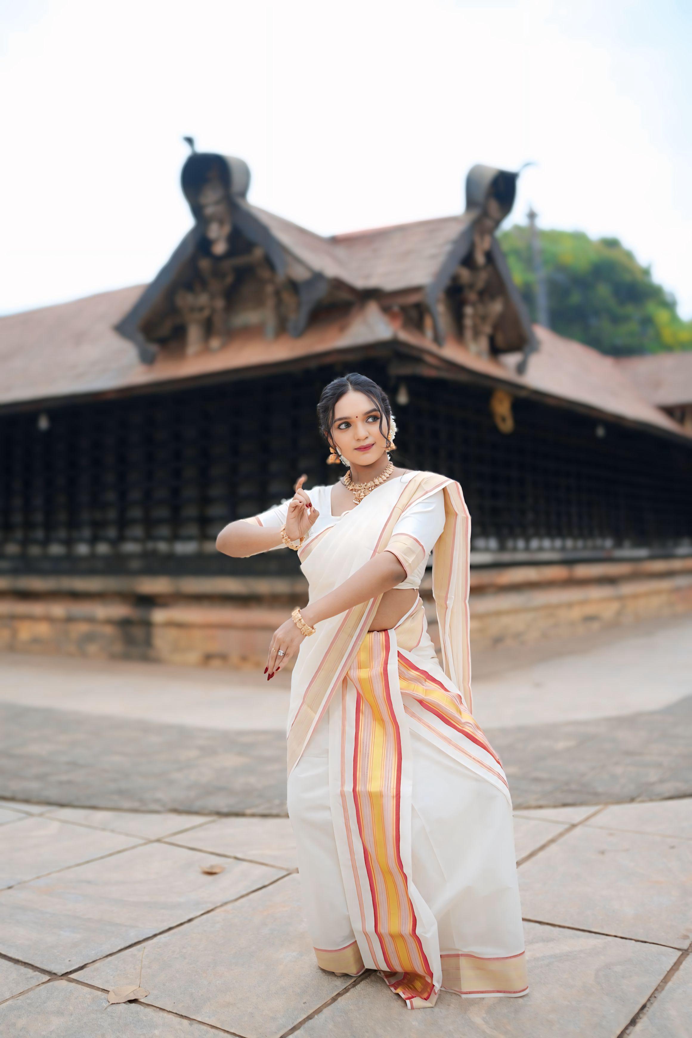 5 inch Golden colour fancy set mundu with blouse