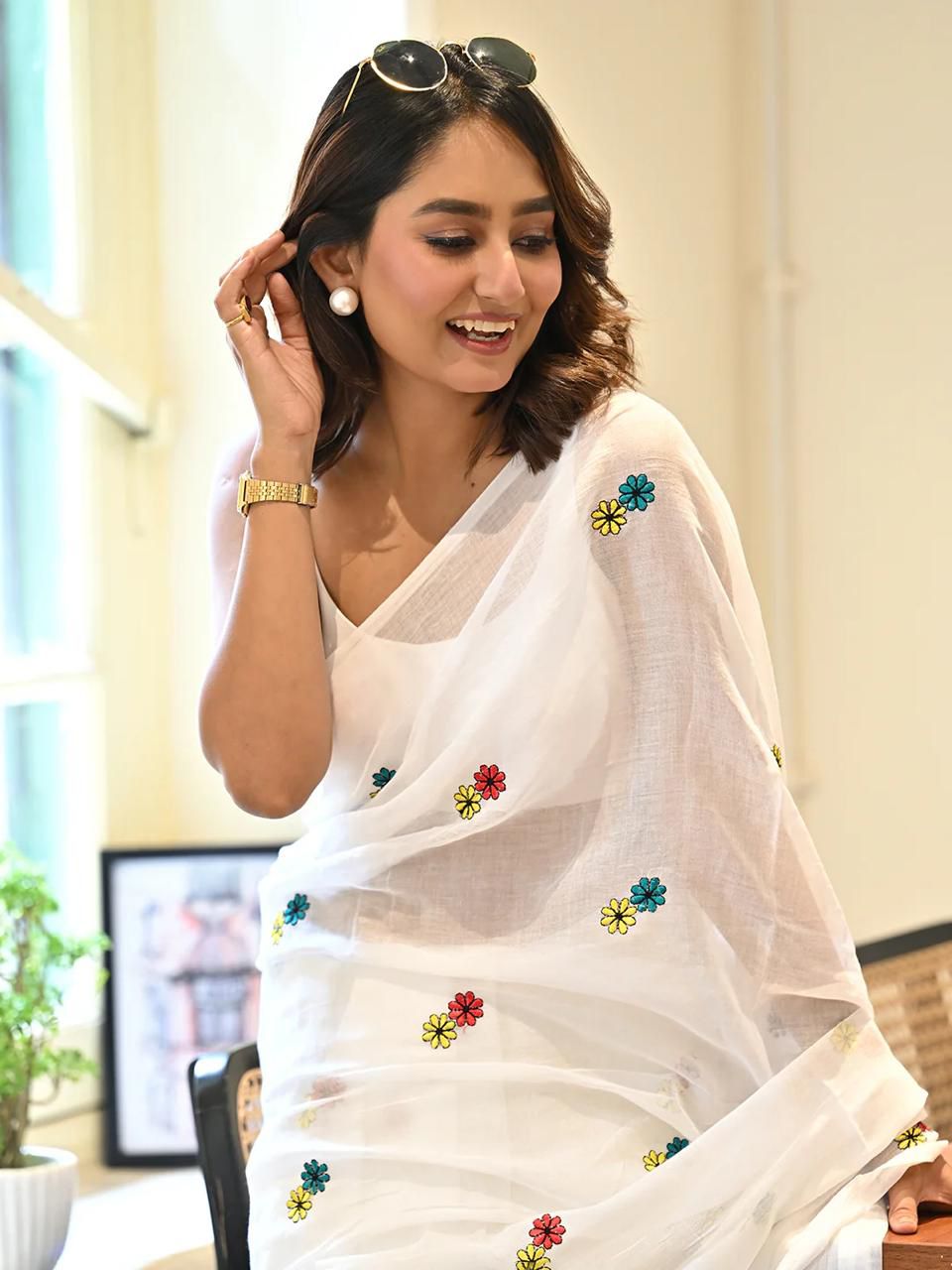 80s Mul cotton flower embroidered