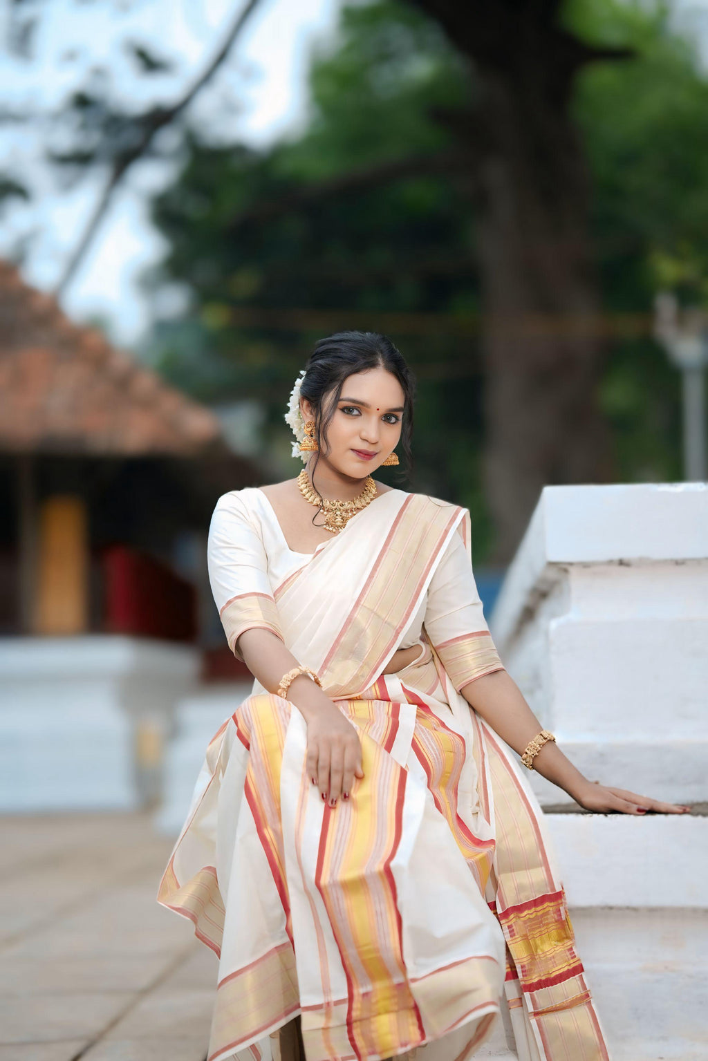 5 inch Golden colour fancy set mundu with blouse