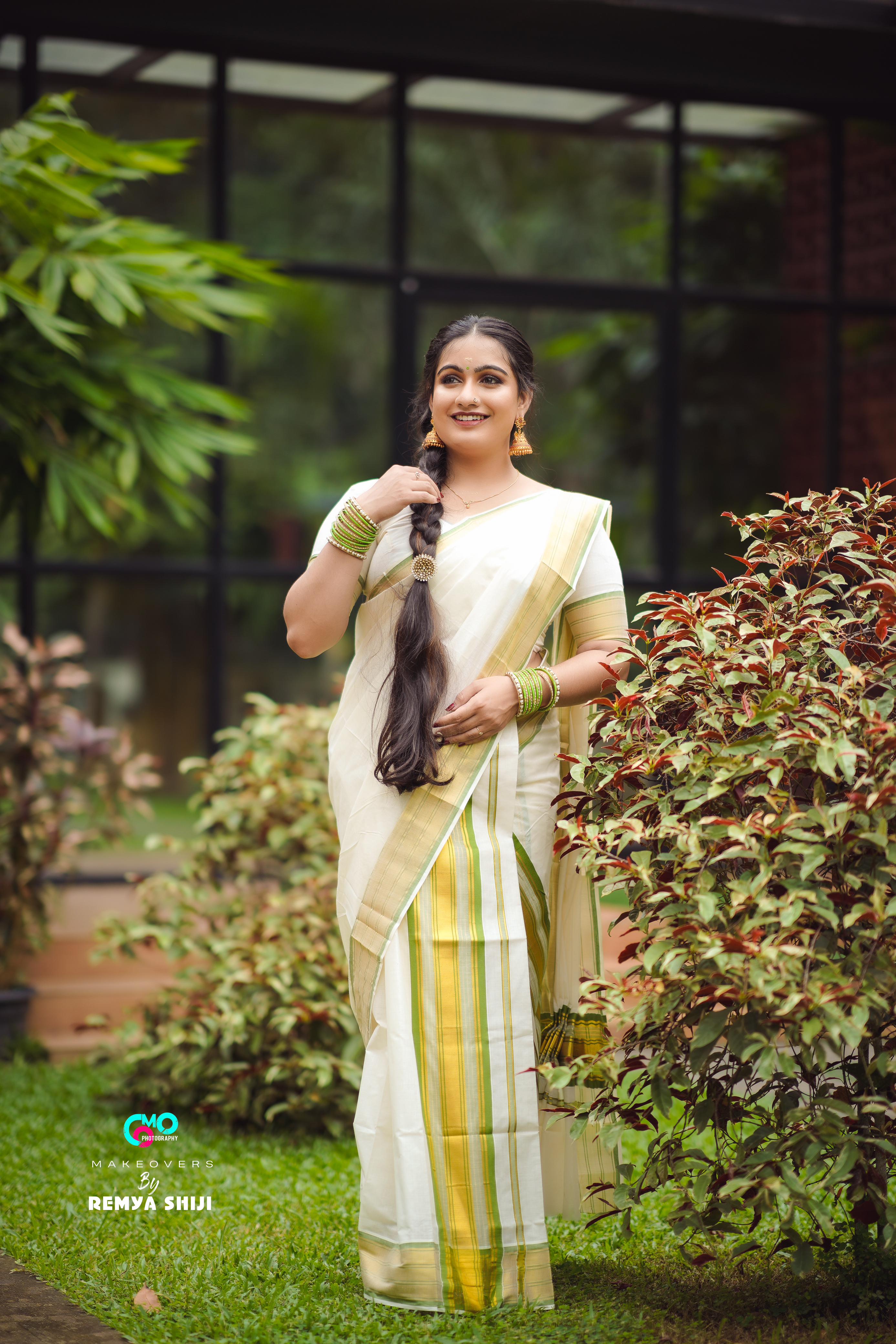 Manve premium Kara kasavu set mundu