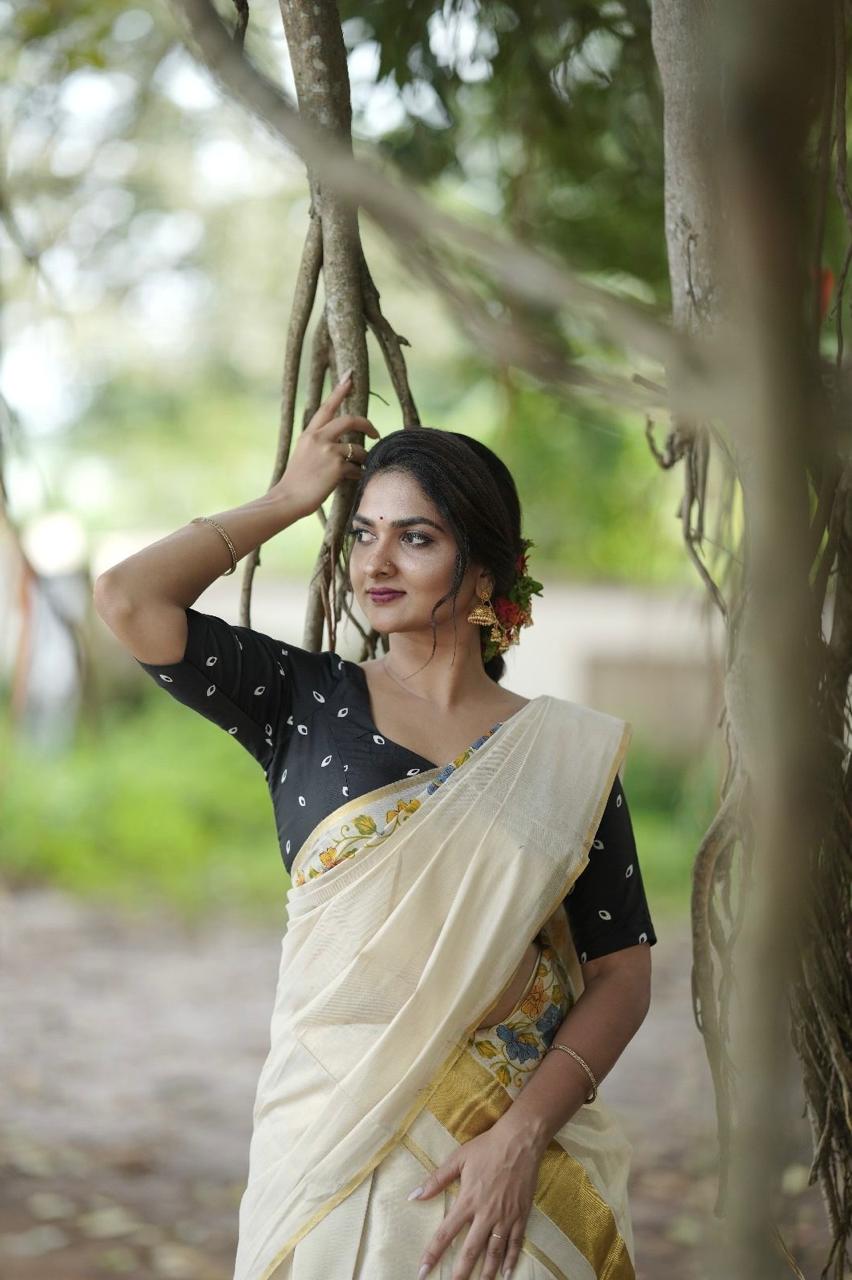 Muttu flower tissue Davani