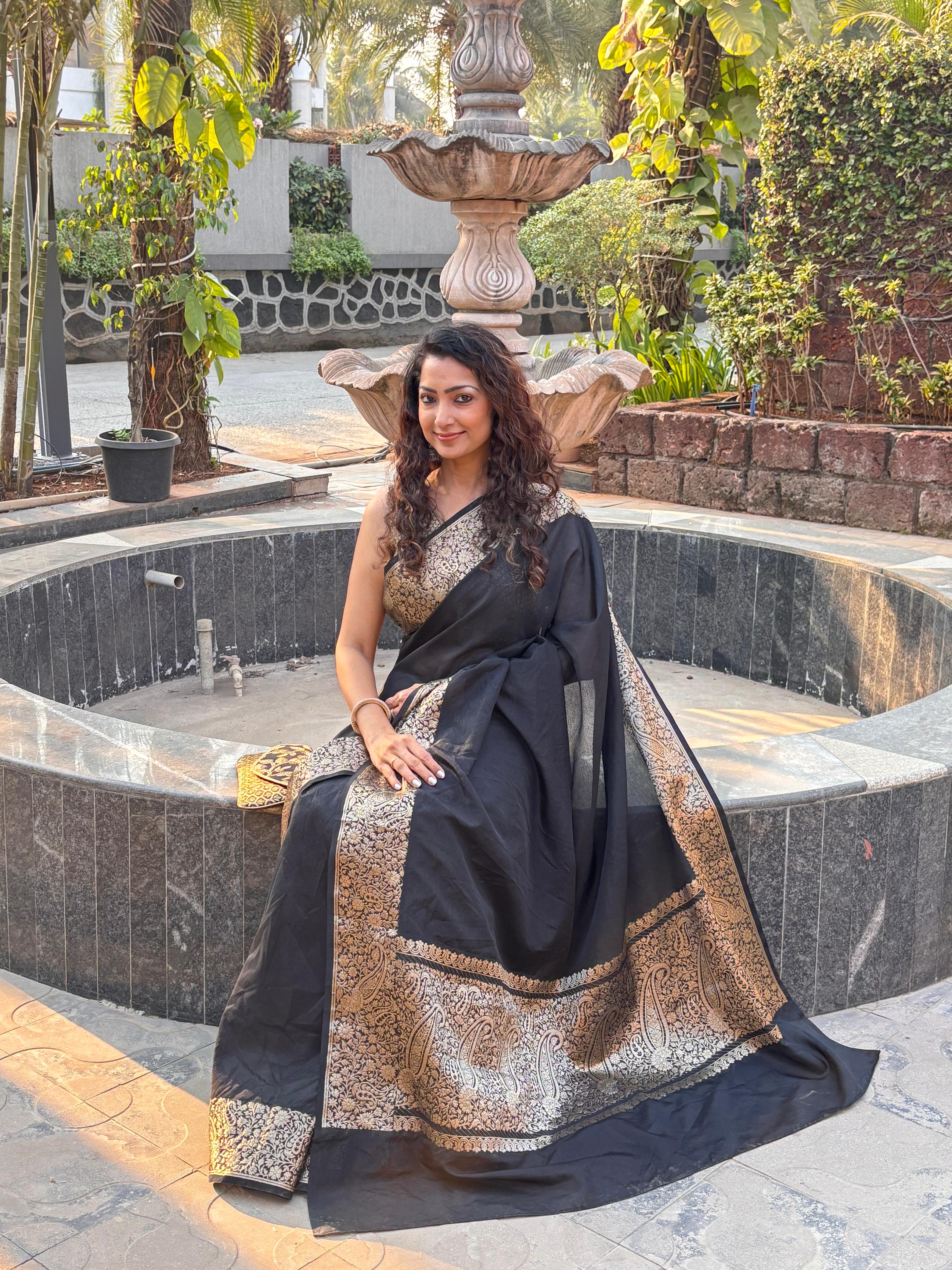 Black semi kattan saree