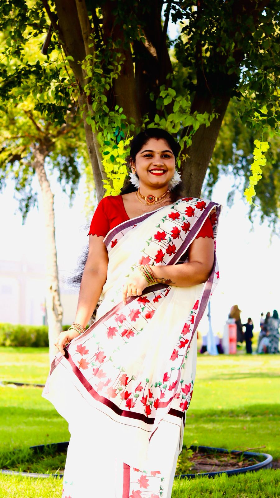 Lotus printed kattikara set mundu 2.80